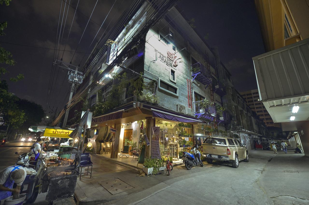 Jasaen Stylish Boutique Hotel Bangkok Exterior photo